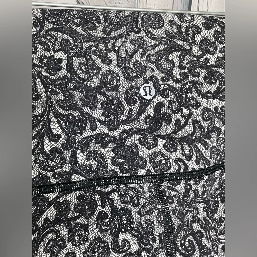 Lululemon Wunder Under HR2 Lace Pattern Leggings Size 6